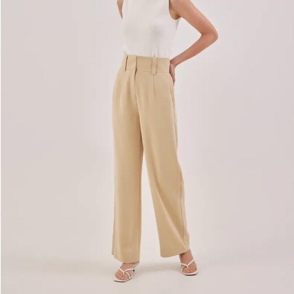 Elegant Tan High-Waisted Women's Pants